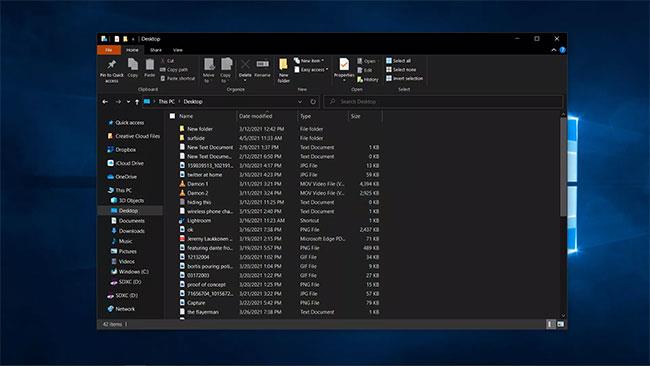 Как да скриете и покажете всички икони на работния плот на Windows