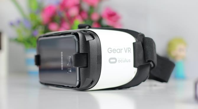 čo je AR? čo je VR? V čom sú tieto dve technológie podobné a odlišné? čo je AR? čo je VR? V čom sú tieto dve technológie podobné a odlišné?